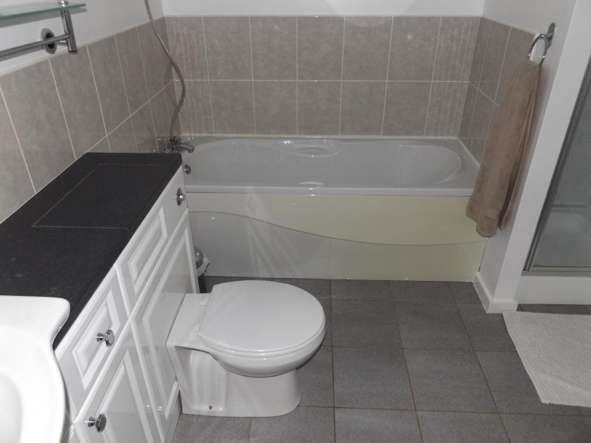 Family guest suite in Cheselbourne Dorchester Extérieur photo